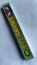 Load image into Gallery viewer, 25 Highly Perfumed Natural Agarbattis Long Burning Joss Incense Sticks Per Pack SWANS 777