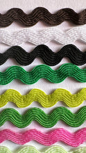 Load image into Gallery viewer, 1 yards Ric Rac Trims 6mm Wide Many Colours Zig Zag Braid Ricrac Trimming Rick Rack
