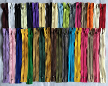 Load image into Gallery viewer, 1pc Closed End 8" Quality Zips Cushion Trousers Skirts Craft Sewing Many Colours Zippers 16" 18" 20" 24" Are Also Available