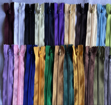 Load image into Gallery viewer, 1pc Closed End 8" Quality Zips Cushion Trousers Skirts Craft Sewing Many Colours Zippers 16" 18" 20" 24" Are Also Available