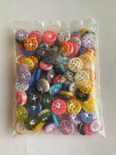 Load image into Gallery viewer, 1 MIXED BAG Quality 13mm Fan Buttons Sewing Craft Jacket Shirt Skirt Trousers Coat (Small, Medium & Large) Available