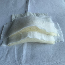 Load image into Gallery viewer, 1pair/2pcs 2pairs/4pcs WHITE LARGE Soft Shoulder Pads Suits Jackets Blazers Coats Cushions Foams Tops Dresses