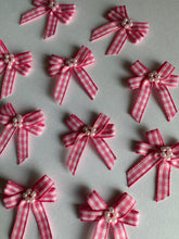 Load image into Gallery viewer, 10 Pink n White Cotton Trims Bows with Beads Pearls 32mm x 38mm Girls Ladies Women Flowers Wedding Decorations Craft Beauty Hair Care Makeup