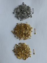 Load image into Gallery viewer, 100pcs 200pcs 500pcs Tailors Safety Pins Gold or Silver Office Sewing Craft Dressmaker Art 19mm 22mm Long Seamstress Clothing Alterations And Repairs
