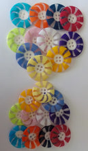 Load image into Gallery viewer, 1pc BEAUTIFUL Quality 31mm Fan SMALL Plastic Buttons Sewing Craft Jacket Shirt Skirt Trousers Coat (Medium & Large) Available
