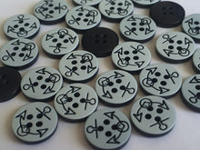 Load image into Gallery viewer, 10 20 LIGHT GREY Black Arrows Anchor Key Hole 13mm Wide Quality Beautiful Buttons Jacket Shirt Sewing Craft