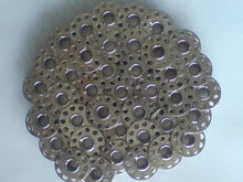 Load image into Gallery viewer, 10 20 50 Sewing Machine Quality Metal Bobbin Spools Fit Brother Singer Toyota Janome etc