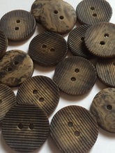 Load image into Gallery viewer, 10 20 Coconut Shell Brown 18mm Sewing Craft Jacket Shirt Skirt Trousers Coat 2 Holes