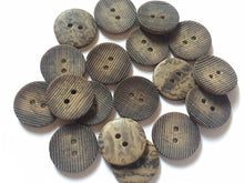 Load image into Gallery viewer, 10 20 Coconut Shell Brown 18mm Sewing Craft Jacket Shirt Skirt Trousers Coat 2 Holes
