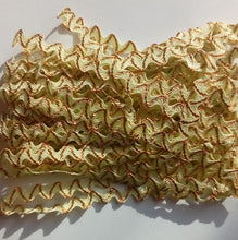 Load image into Gallery viewer, 1 yard LIME GREEN GOLD Glitter Shine Quality Ric Rac Trim 6mm Wide Many Colours Zig Zag Braid Ricrac Trimming Rick Rack
