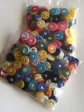 Load image into Gallery viewer, 1 MIXED BAG Quality 13mm Fan Buttons Sewing Craft Jacket Shirt Skirt Trousers Coat (Small, Medium & Large) Available