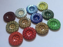 Load image into Gallery viewer, 5 STARS YEAR 22mm Wide Beautiful Buttons Twinkle Twinkle Little Stars Sewing Craft Cards Coat Shirt Jacket