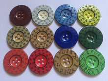 Load image into Gallery viewer, 5 STARS YEAR 22mm Wide Beautiful Buttons Twinkle Twinkle Little Stars Sewing Craft Cards Coat Shirt Jacket