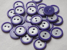 Load image into Gallery viewer, 10 20 40 PURPLE WHITE Quality Buttons Shirt Sewing Craft 16mm wide