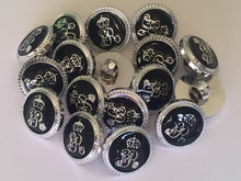 Load image into Gallery viewer, 10 20 BLACK SILVER #B# 15mm Wide Shank Quality Buttons Dresses Tops Coats Babies Blazers Military Uniforms Coat Of Arms Shirt Sewing Craft