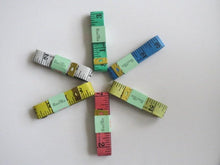 Load image into Gallery viewer, 3pcs 6pcs 12pcs Tape Measure 20mm Wide 60" Long Small Big Dressmaker Craft Sewing Measuring Ruler Different Colours Multi-purpose use