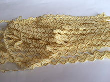 Load image into Gallery viewer, 1 yard CREAM Glitter Shine Quality Ric Rac Trim 6mm Wide Many Colours Zig Zag Braid Ricrac Trimming Rick Rack