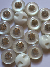 Load image into Gallery viewer, 10 20 40 WHITE Diamante Flat Quality Buttons 15mm Wide Dresses Tops Coats Babies Blazers Shirt Sewing Craft