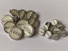 Load image into Gallery viewer, 5 CHAIN ACROSS IVORY CREAM WHITE Shank Buttons 12mm 22mm Wide Dresses Tops Coats Babies Blazers Shirt Sewing Craft Different Colours