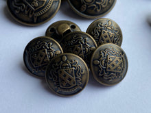 Load image into Gallery viewer, 5 Antique Bronze Brass Metal Shank Buttons 15mm 18mm 20mm 23mm Wide Dresses Tops Coats Babies Blazers Shirt Sewing Art Craft