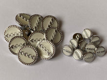Load image into Gallery viewer, 5 CHAIN ACROSS IVORY CREAM WHITE Shank Buttons 12mm 22mm Wide Dresses Tops Coats Babies Blazers Shirt Sewing Craft Different Colours