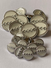Load image into Gallery viewer, 5 CHAIN ACROSS IVORY CREAM WHITE Shank Buttons 12mm 22mm Wide Dresses Tops Coats Babies Blazers Shirt Sewing Craft Different Colours