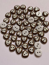 Load image into Gallery viewer, 20 50 100 BROWN Triangle Top Round Bottom 12mm Wide Buttons Shirt Sewing Craft