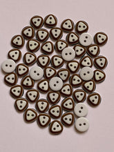 Load image into Gallery viewer, 20 50 100 BROWN Triangle Top Round Bottom 12mm Wide Buttons Shirt Sewing Craft