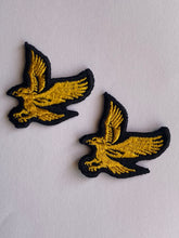 Load image into Gallery viewer, 2pcs Patch Badge 37mm x 40mm Wide Leather Jackets Coats Jeans Dresses Tops Babies Blazers Shirts Skirts Bags Caps Hats Sewing Art Craft