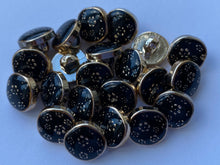 Load image into Gallery viewer, 10 20 BRONZE Flower On Black Shank Quality Buttons 11mm Wide Dresses Tops Coats Babies Blazers Shirt Sewing Craft