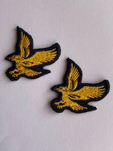 Load image into Gallery viewer, 2pcs Patch Badge 37mm x 40mm Wide Leather Jackets Coats Jeans Dresses Tops Babies Blazers Shirts Skirts Bags Caps Hats Sewing Art Craft