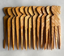 Load image into Gallery viewer, 3 Tails African Nigerian Afro Cutting Parting Hair Wooden Comb Ilarun
