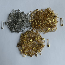 Load image into Gallery viewer, 100pcs 200pcs 500pcs Tailors Safety Pins Gold or Silver Office Sewing Craft Dressmaker Art 19mm 22mm Long Seamstress Clothing Alterations And Repairs
