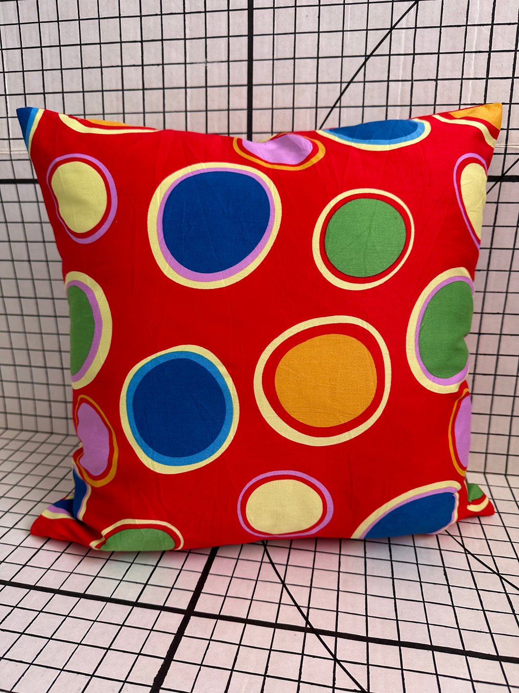 Decorative Handmade Pillow Cushion Cover 16” x 16” 18” x 18” Round Circles Red Multi Coloured