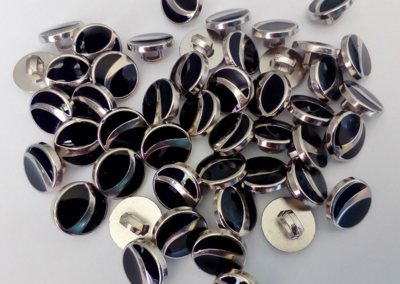 10 20 50 Silver Across Black Shank Quality Buttons 13mm Wide Dresses Tops Coats Babies Blazers Shirt Sewing Craft
