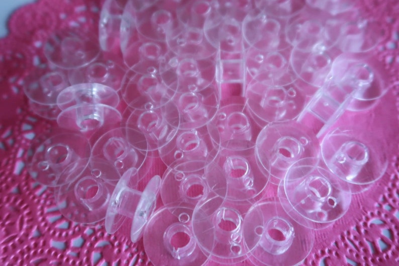 10 20 CLEAR PLASTIC BOBBINS Drop In Sewing Machine Bobbin Fit Brother Singer Toyota Janome etc