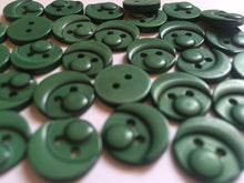 Load image into Gallery viewer, 10 FACE DARK GREEN 14mm Wide Clown Nose Quality Beautiful Buttons Jacket Shirt Sewing Craft 2 Holes
