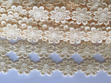 Load image into Gallery viewer, 1m GOLD Daisy Flower Lace Trims 24mm Wide Trimmings Scrapbooking Cardmaking Wedding Home Decor Sewing Craft Projects
