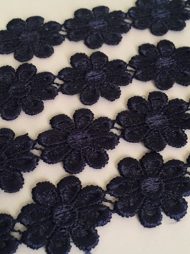 1m NAVY Daisy Flower Lace Trims 24mm Wide Trimmings Scrapbooking Cardmaking Wedding Home Decor Sewing Craft Projects