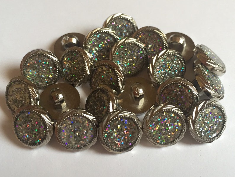 10 Glitter Silver Shank Quality Buttons 13mm Wide Dresses Tops Coats Babies Blazers Shirt Sewing Craft