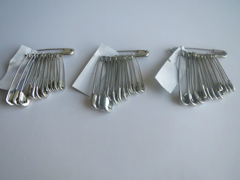 50 100 200 SILVER Safety Pins Large Medium Small 28mm-58mm Long For daily use