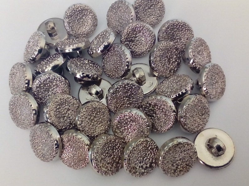 10 20 50 Silver Squiggle Curly Shank Quality Buttons 13mm Wide Dresses Tops Coats Babies Blazers Shirt Sewing Craft