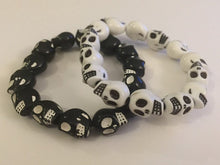 Load image into Gallery viewer, BLACK SKULL HEADS Beaded Bracelet Wristband African Elasticated Beads Bangle Charm Cuffs
