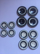 Load image into Gallery viewer, 5 BLACK WHITE 22mm 26mm 31mm Wide Beautiful Buttons for Sewing Craft Cards Coat Shirt Jacket

